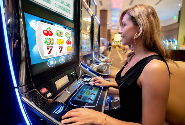 Dealer hand reveal and payout resolution on Speed Blackjack